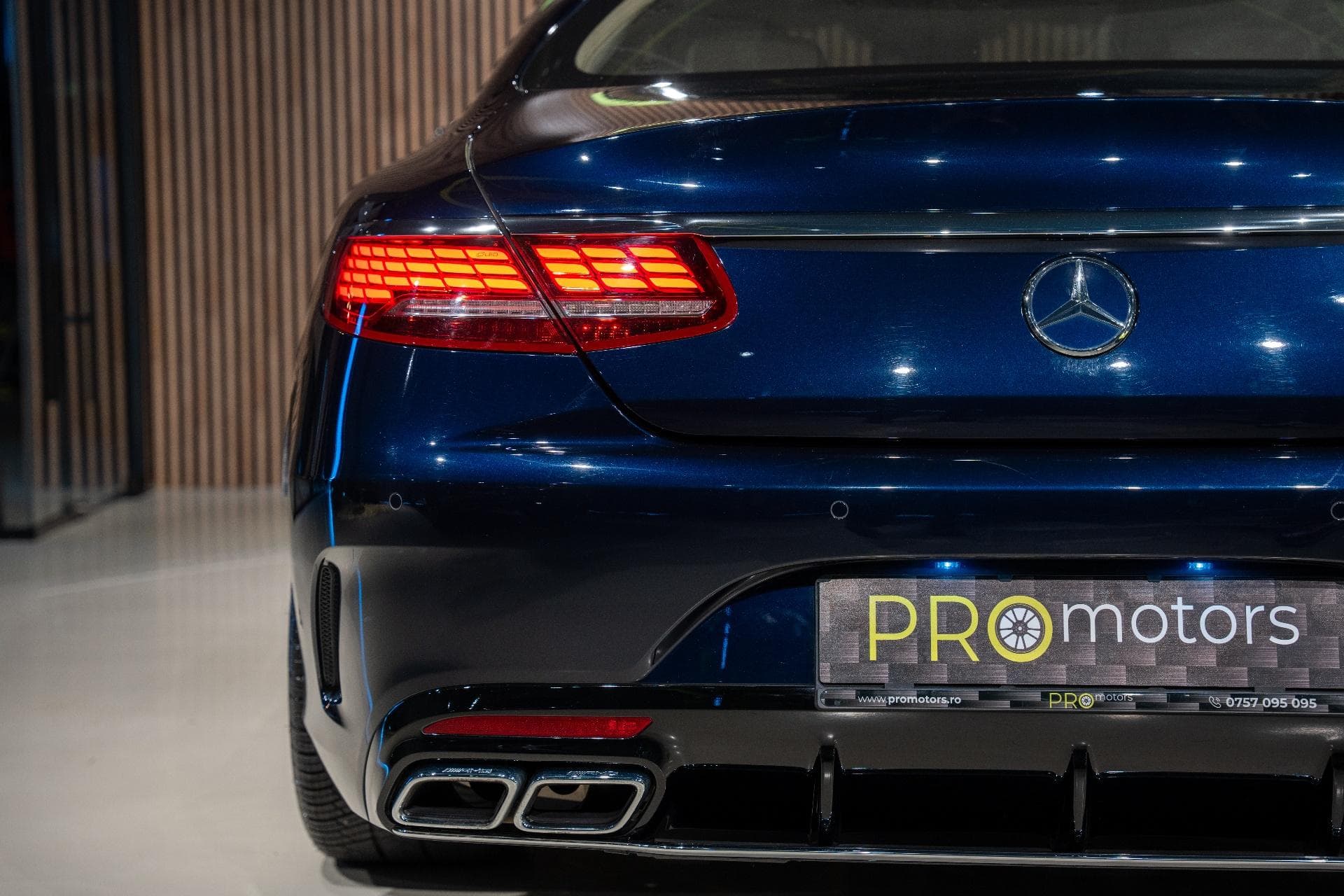 Promotors premium vehicle showroom