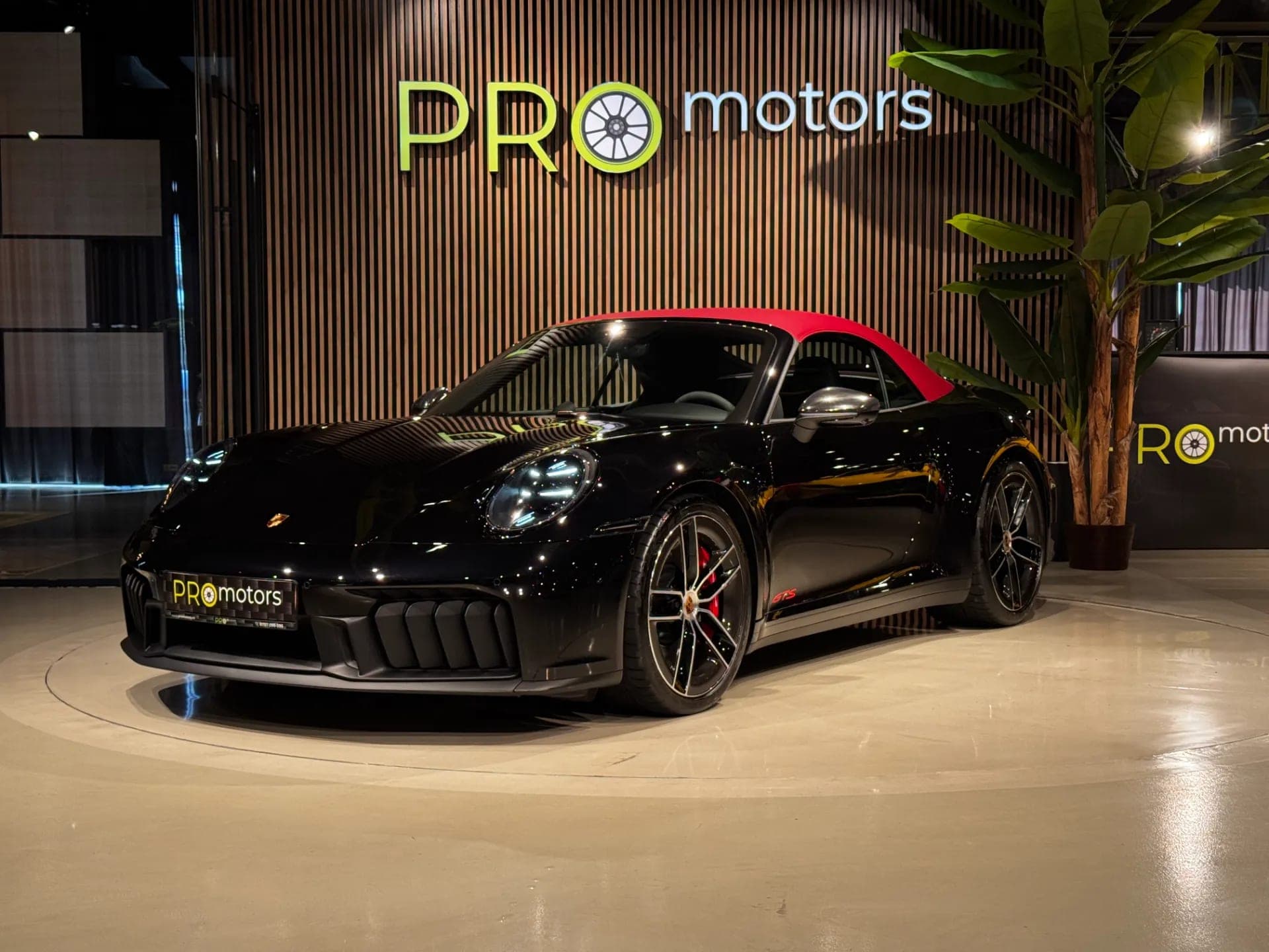 Porsche 911 Carrera GTS Cabriolet