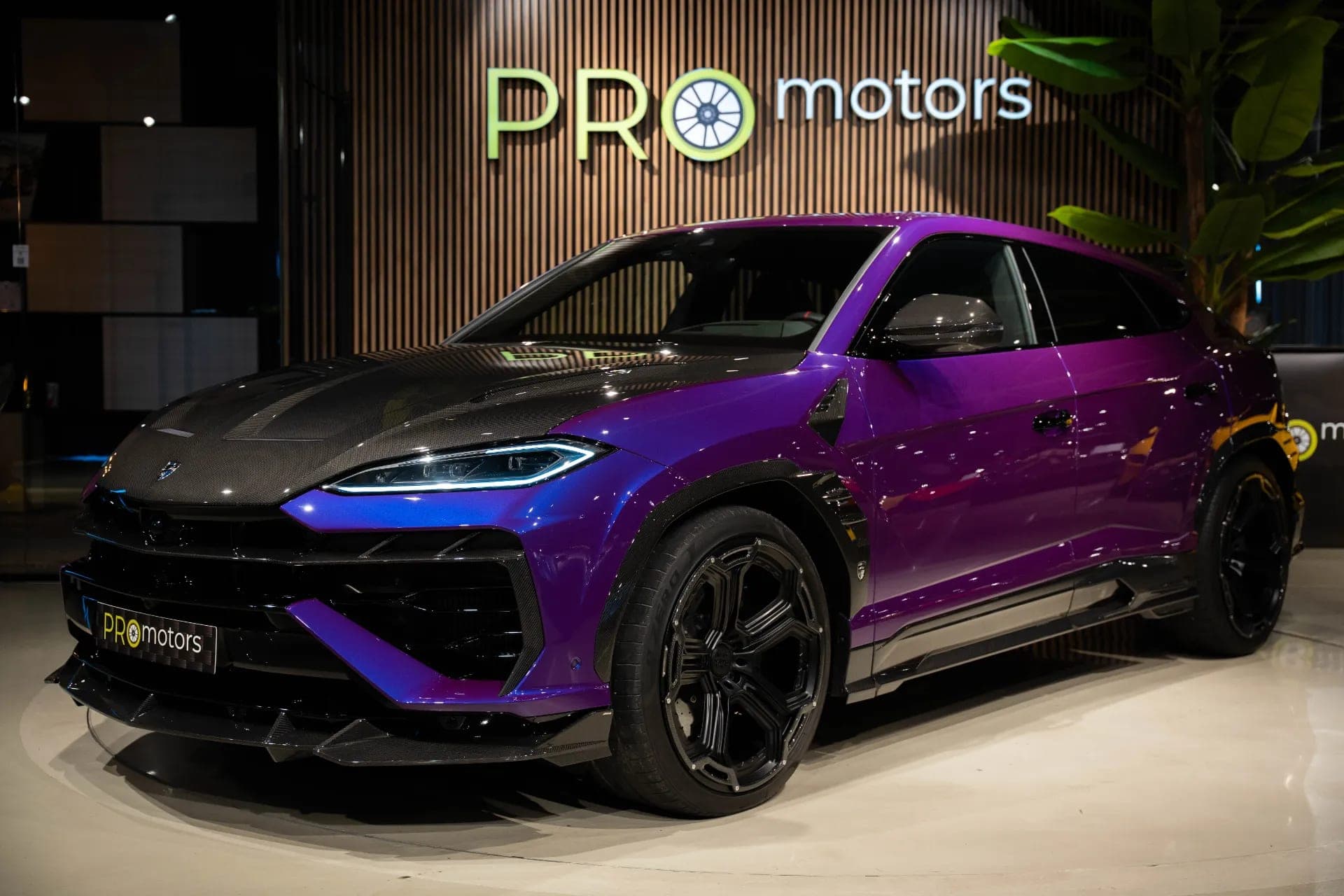 Lamborghini Urus SE LARTE DESIGN