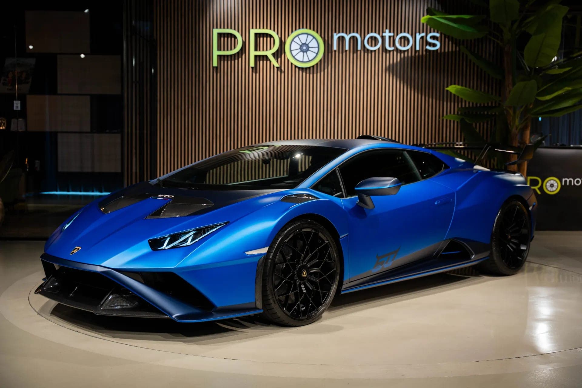 Lamborghini Huracan & Ducati Streetfigher V4 Lamborghini