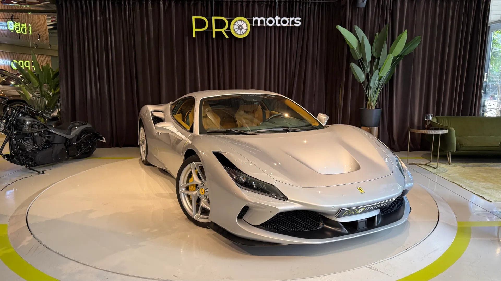 Ferrari F8 Tributo