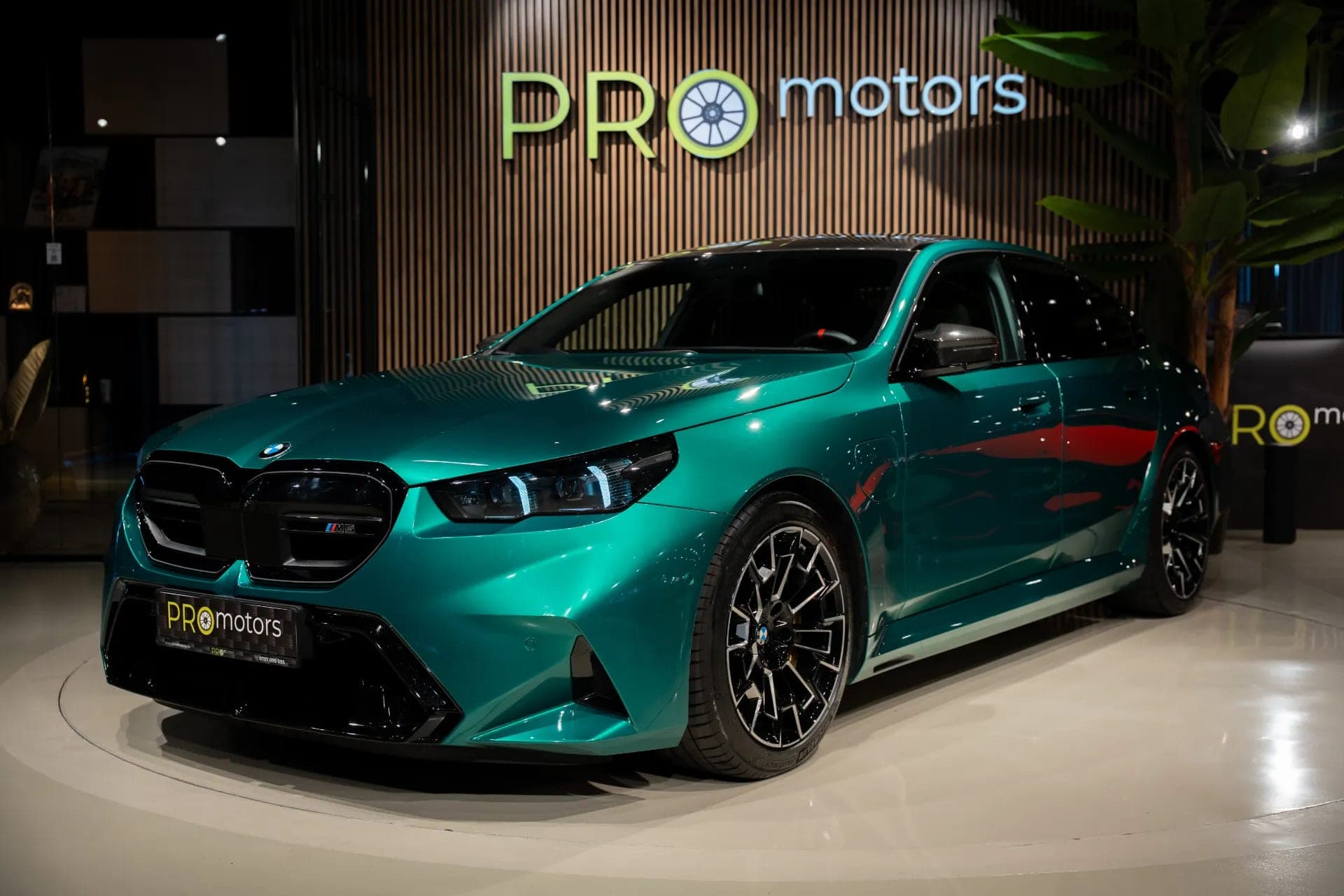 BMW M5 Competition Ultimate xDrive Plug-in Hybrid | 727 CP | 2024