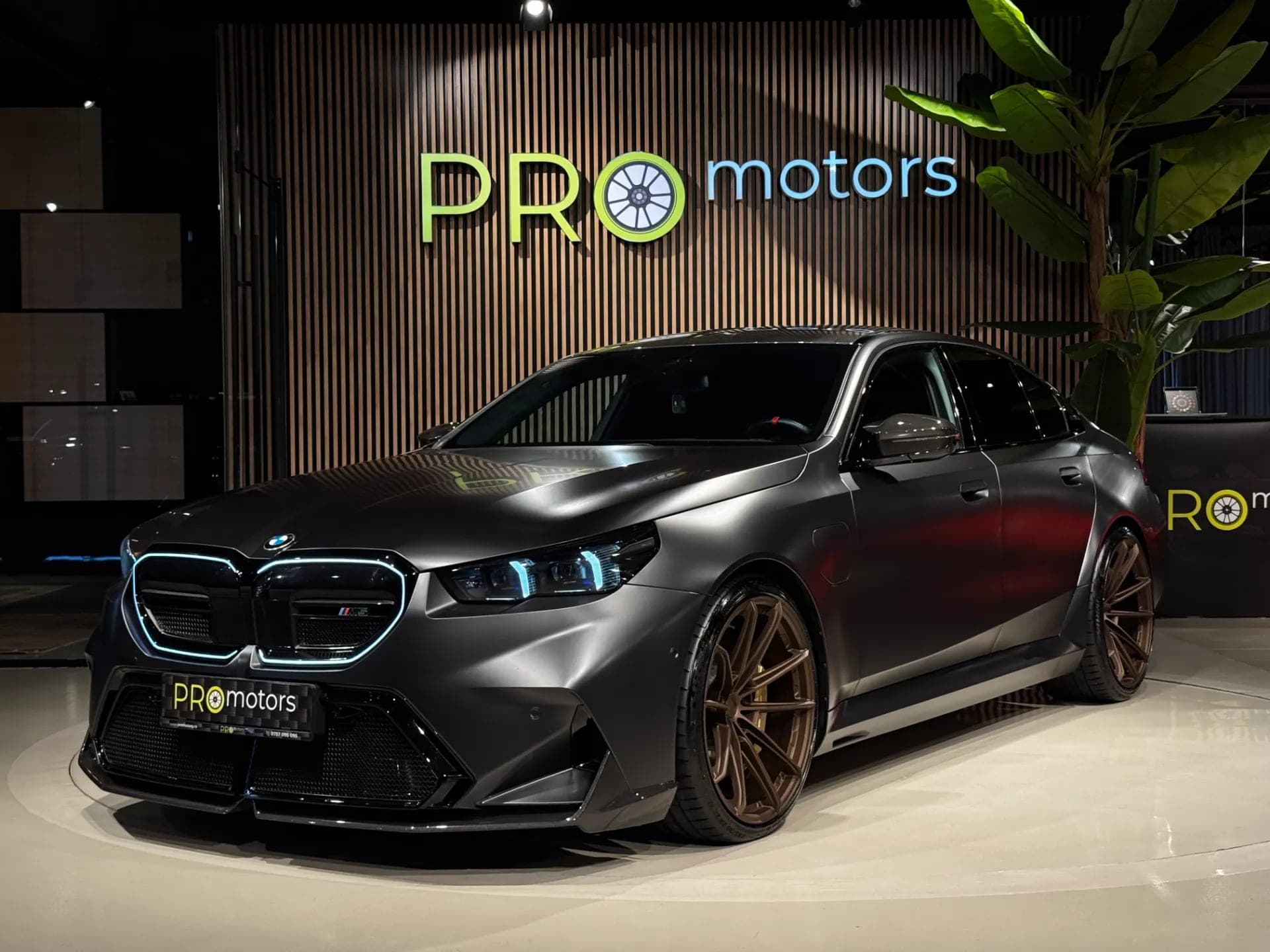 BMW M5