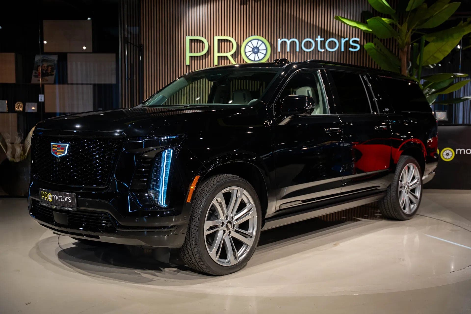 Cadillac Escalade ESV Sport Platinum