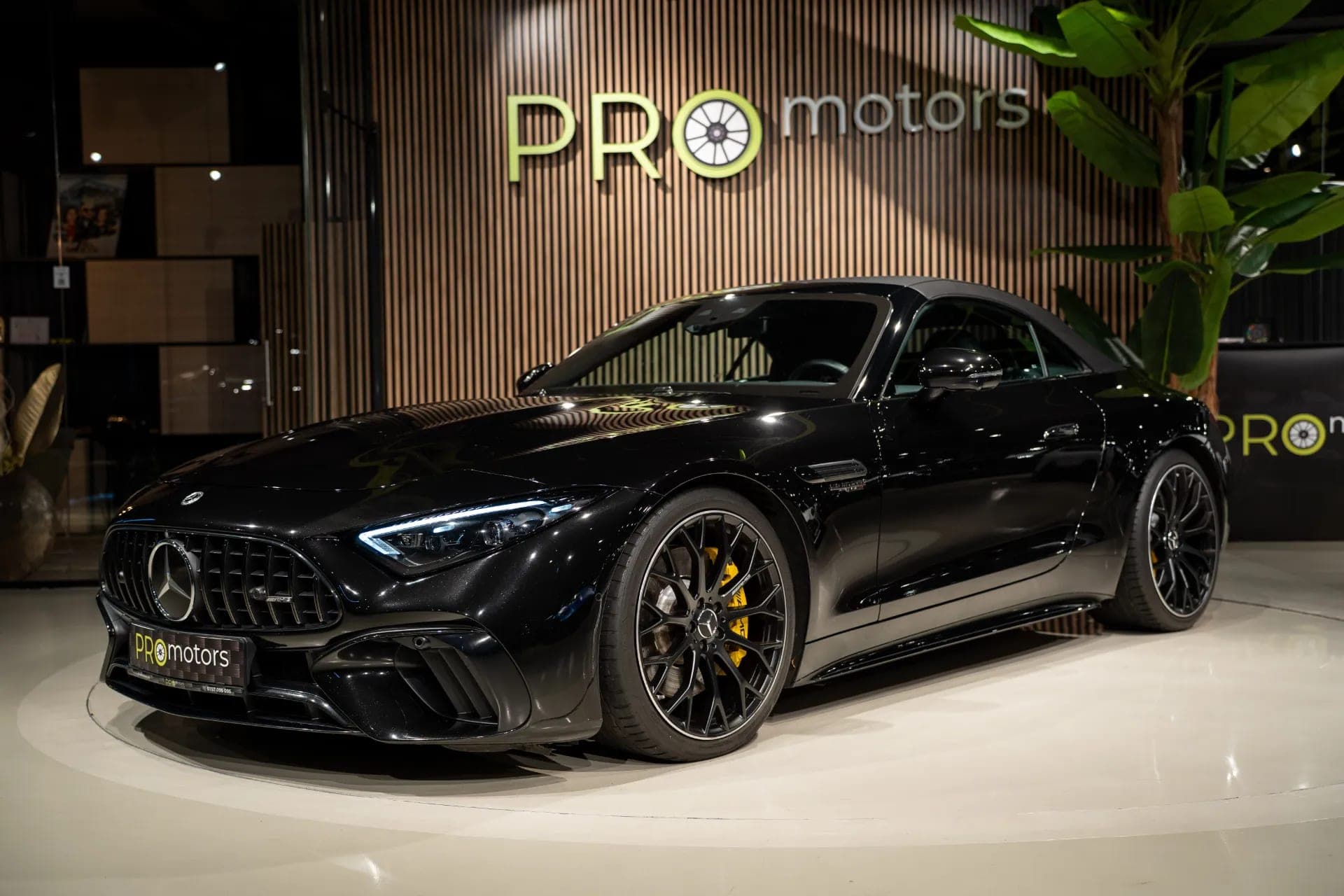 Mercedes-Benz SL63 AMG 4MATIC+