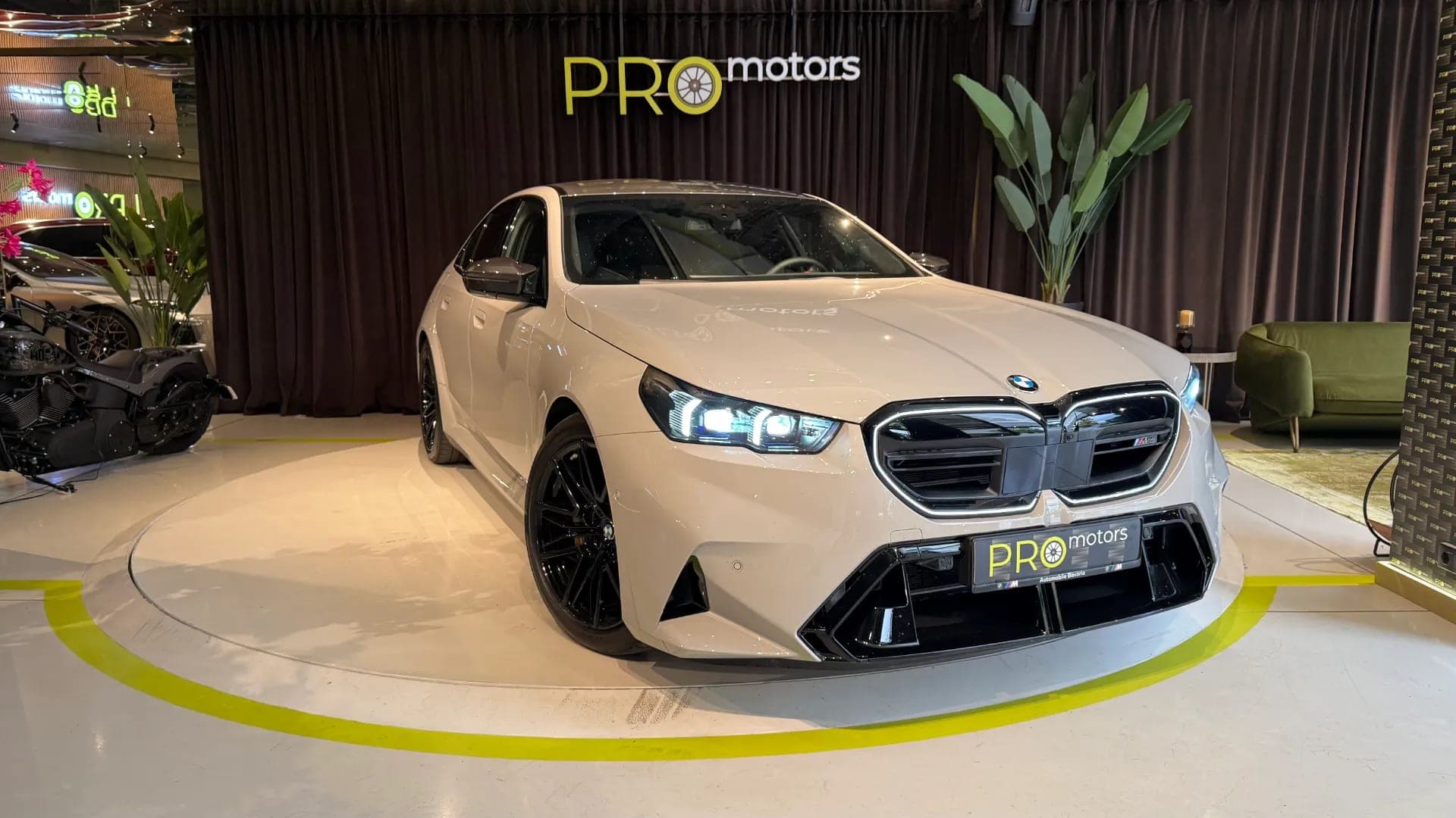 BMW M5 Cesiune Leasing