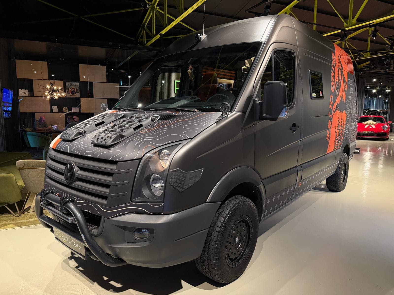 VW Crafter 2.0 TDI RWD Adevnture Campervan 2014 / 300.000 Km