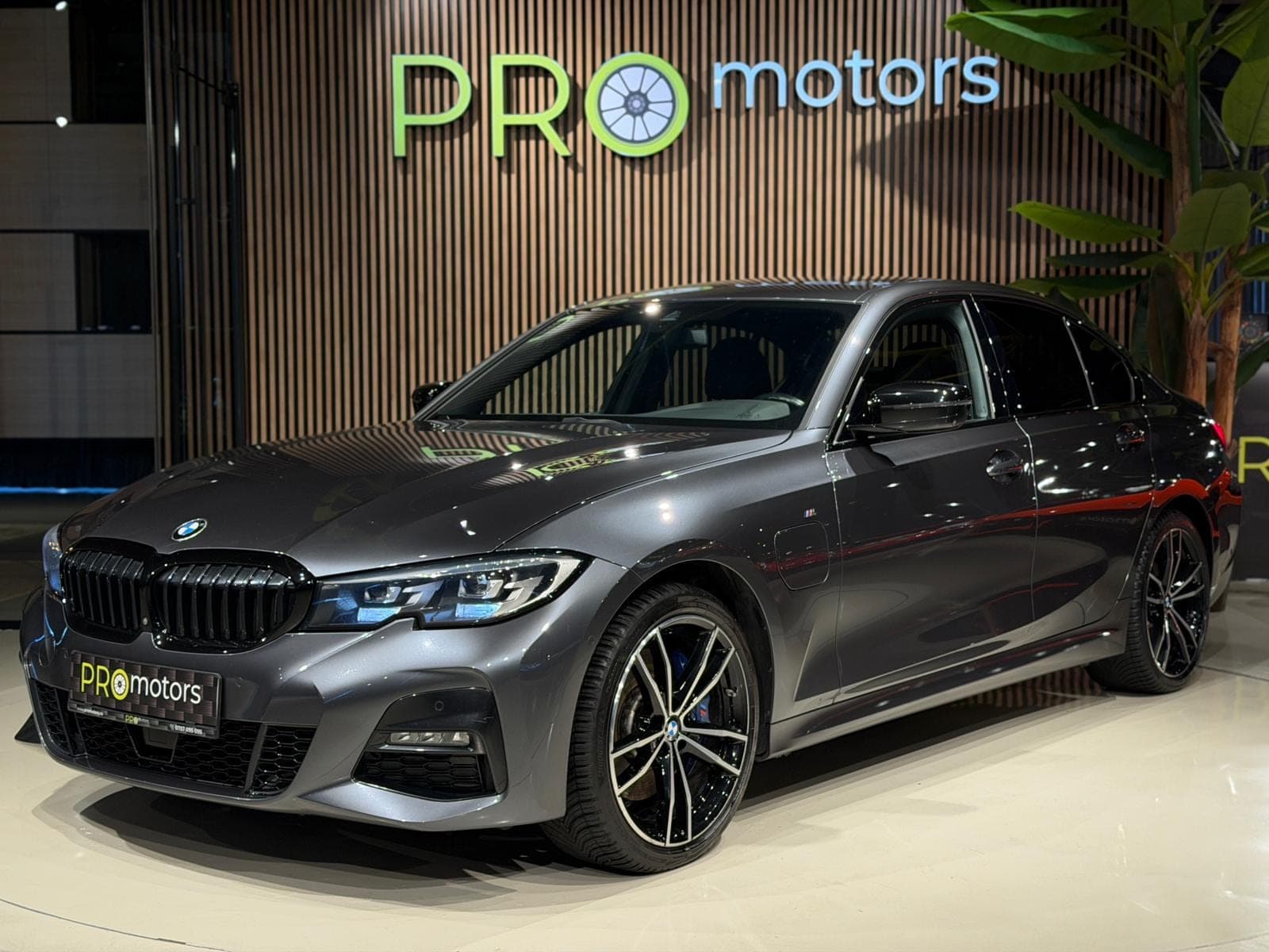 BMW 330e M sport 2019 / 118.000 Km