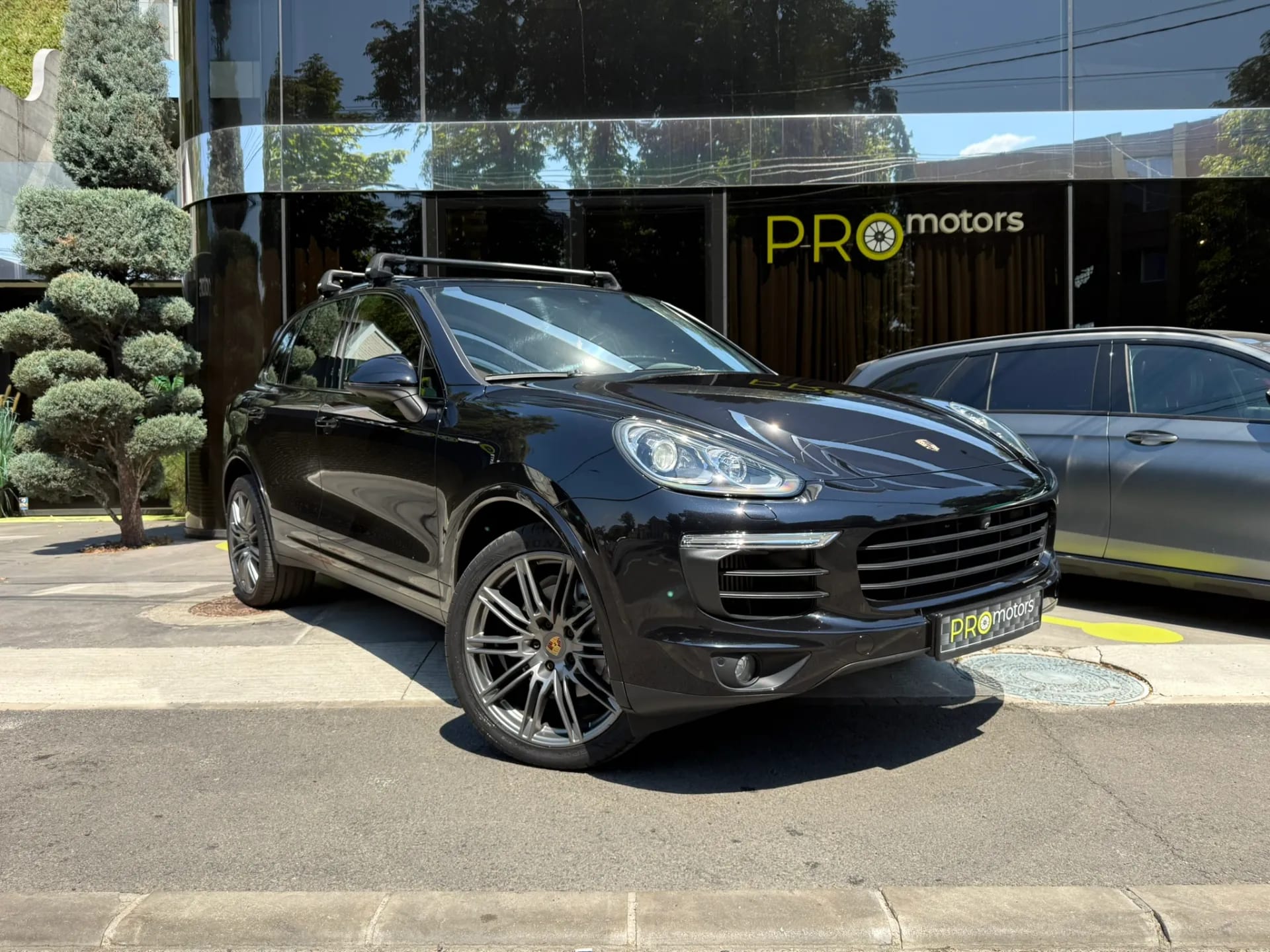 Porsche Cayenne Platinium Edition