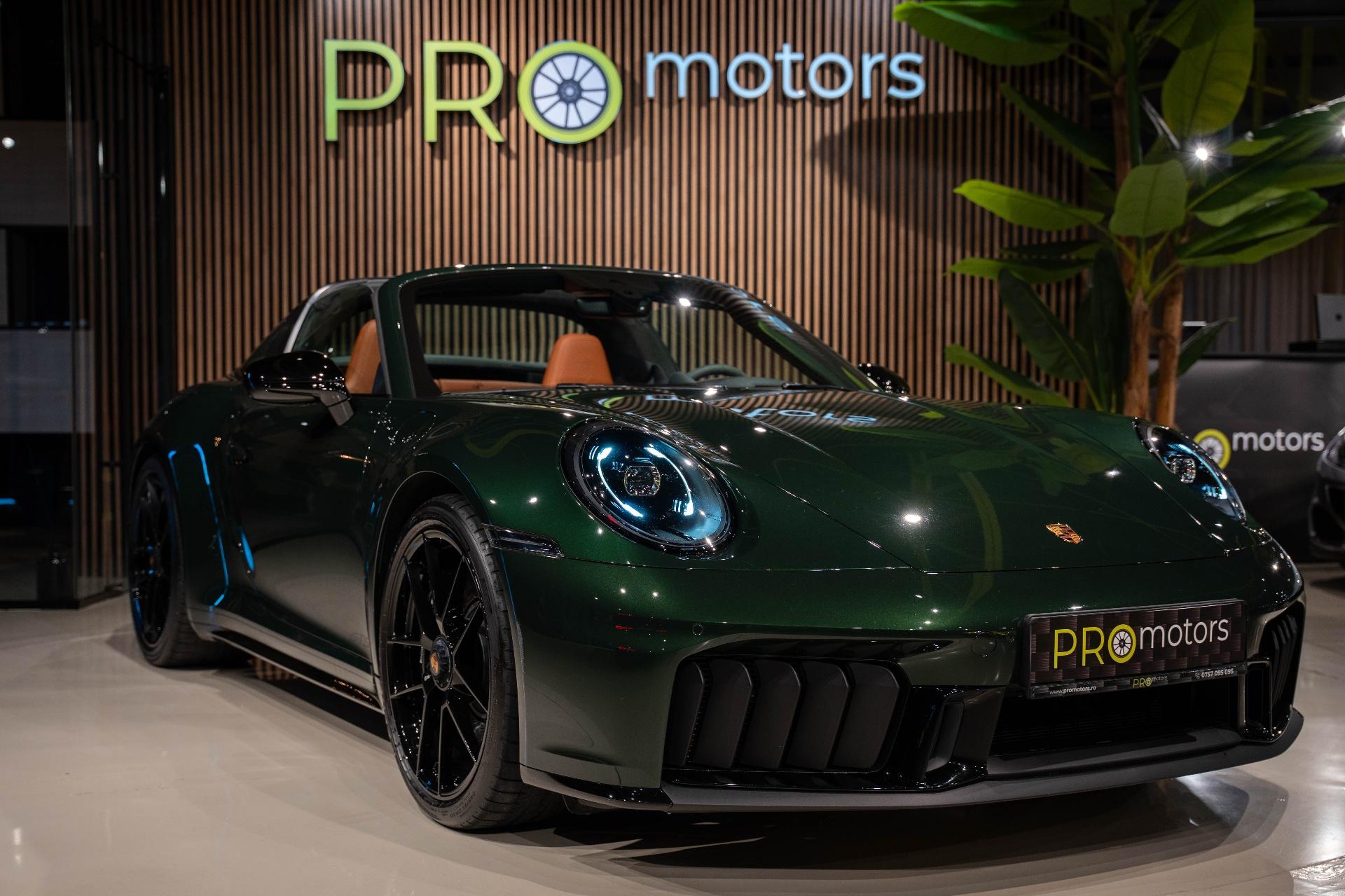 PORSCHE Carerra 4 GTS Targa Hybrid