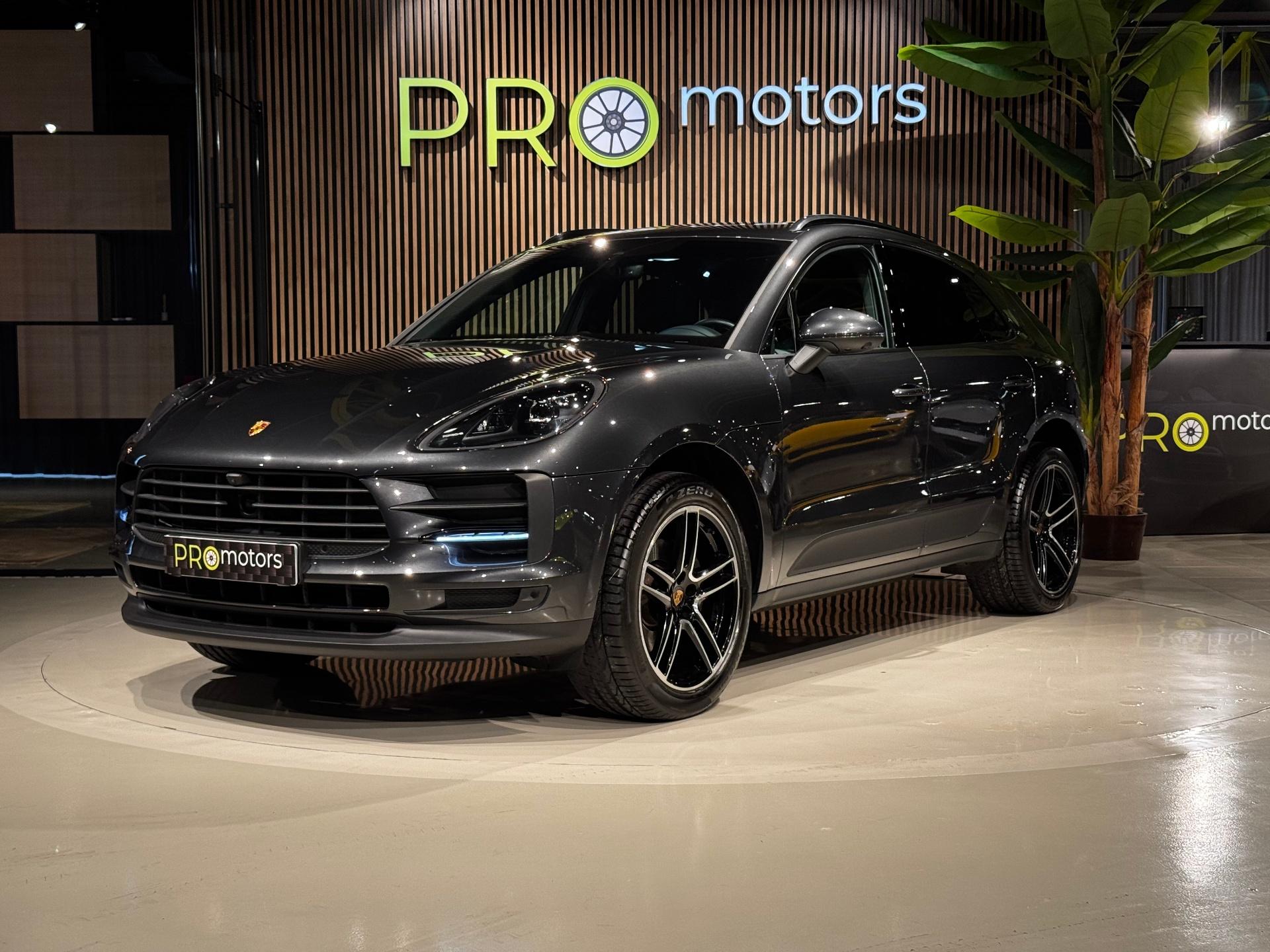 Porsche Macan 2021