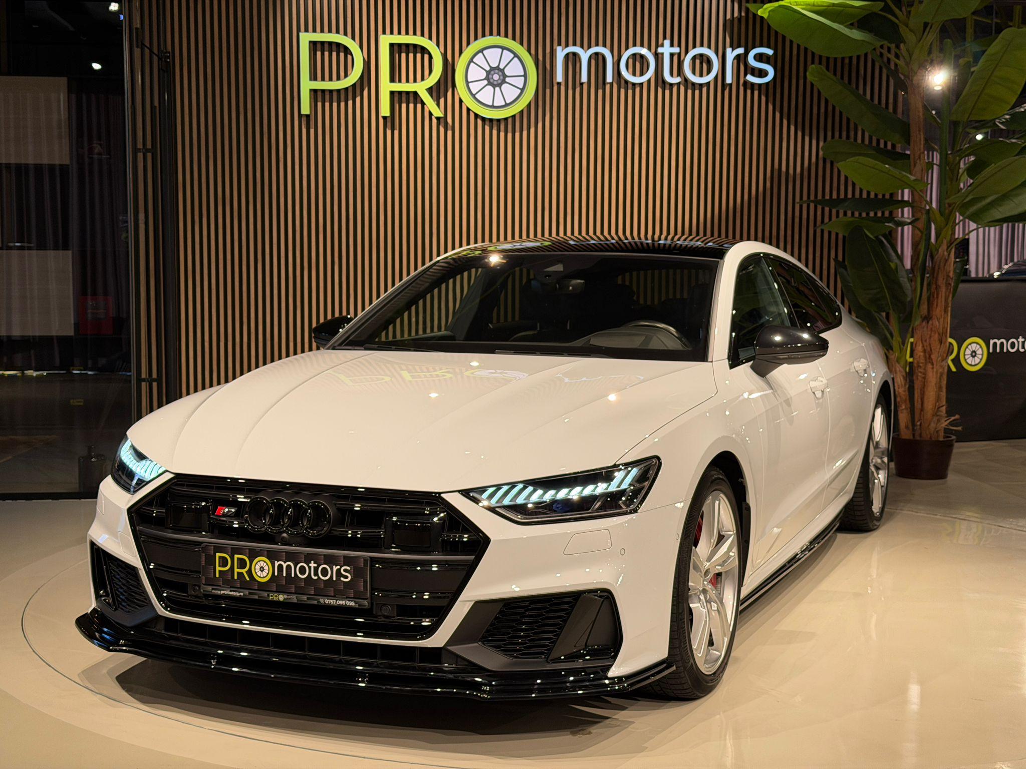AUDI S7