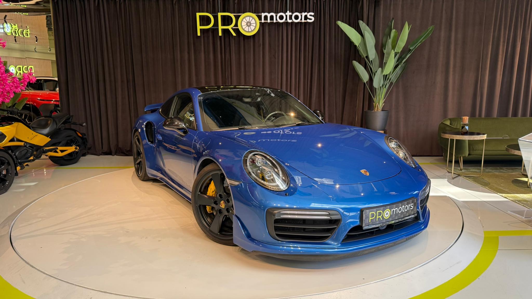 Porsche 911-TURBO-S